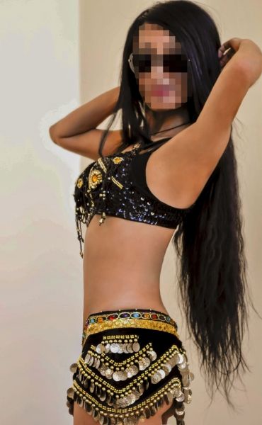 Позволь мне позаботиться о твоей нежности и страсти. Я здесь, чтобы предоставить тебе незабываемый опыт, похожий на сказку. В Москве я создам для нас уютную атмосферу, где мы сможем насладиться друг другом без ограничений. Мои услуги разнообразны, и я готова исполнить все твои самые сокровенные желания. У меня есть много положительных отзывов, которые подтверждают мою креативность и умение удовлетворить каждого моего гостя. Отправь мне сообщение, и я поделюсь с тобой своими фото, чтобы ты увидел, насколько я прекрасна. Не упусти возможность повстречаться со мной и провести время, о котором ты всегда мечтал. Жду тебя, мой сладкий! 💋😘 21433, 31 год